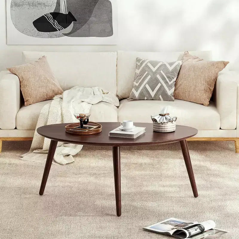 Table basse ovale en bois de chêne massif Mid-Century Modern de 85 cm de large avec trois pieds