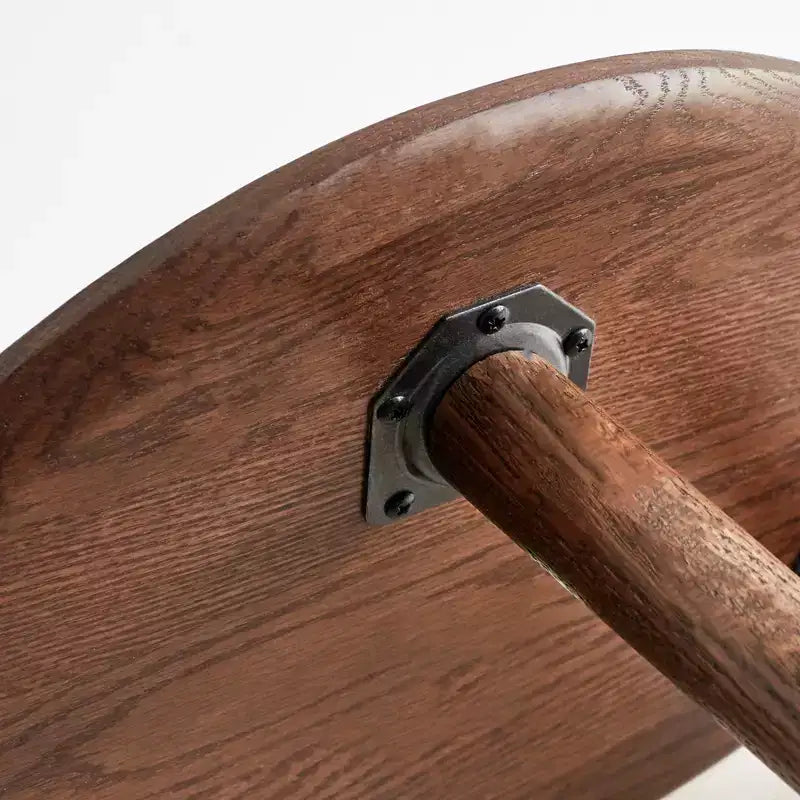 Table basse ovale en bois de chêne massif Mid-Century Modern de 85 cm de large avec trois pieds
