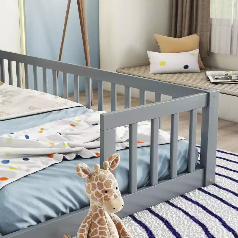 Lit superposé double avec garde-corps, pin et bois composite, naturel et gris, sûr, robuste, peu encombrant, montage facile pour les enfants