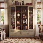 Vitrine Chêne Clair Effet Bois: 63 po L, Portes Coulissantes Vitrées + Tiroirs de Rangement, Organisateur Spacieux pour Bibliothèques à Domicile et Salons