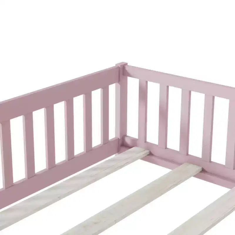 Lit au sol pleine grandeur avec clôture et porte pour chambre d'enfant