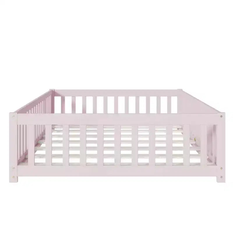 Lit au sol pleine grandeur avec clôture et porte pour chambre d'enfant